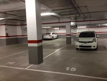 Główne zdjęcie parkingu Tryp Alameda Aeropuerto Madrid - lotnisko Madryt-Barajas (MAD) Tryp Alameda Aeropuerto Madrid - lotnisko Madryt-Barajas (MAD) - główne zdjęcie parkingu