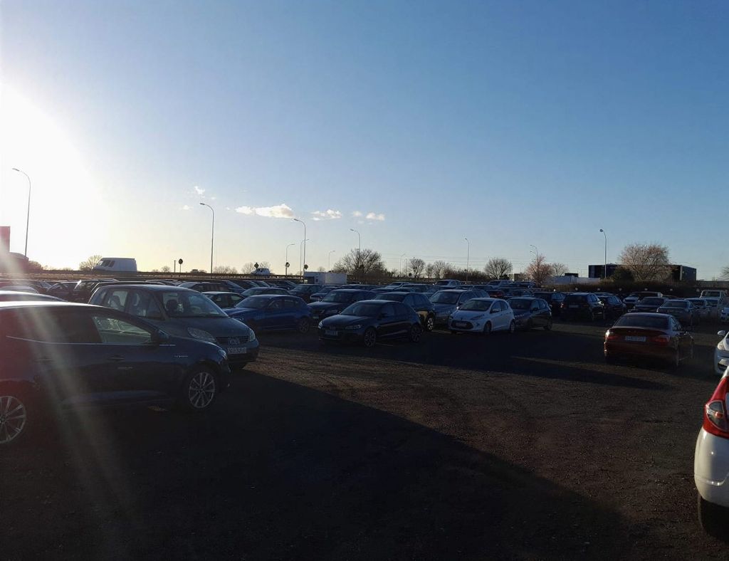 Pléyades Parking Valet - lotnisko Madryt-Barajas (MAD) - zdjęcie 3
