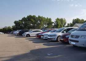 Zdjęcie parkingu Park Sansecar odkryty przy lotnisku